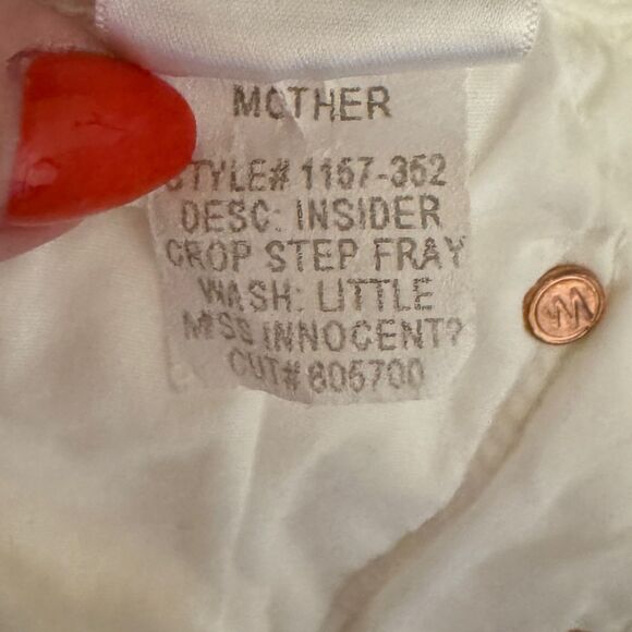 MOTHER The Insider Crop Step Fray Jeans Little Miss Innocent White Size 31 - Picture 7 of 7
